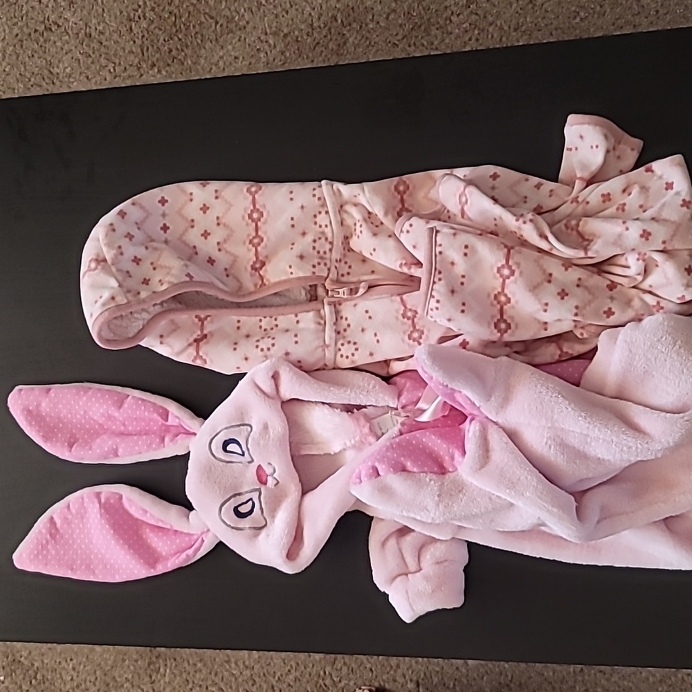 Hooded pink sleepers sz 18m
